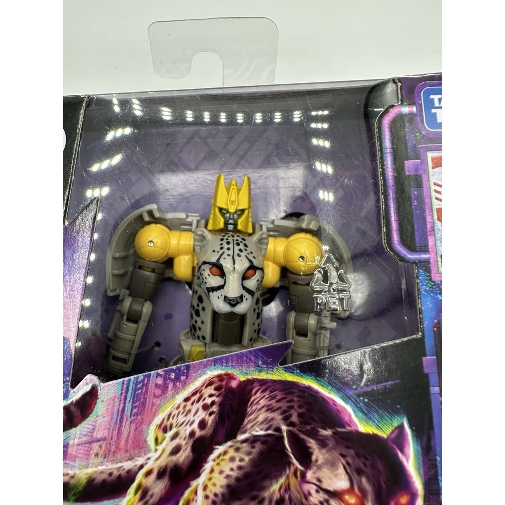 Transformers Legacy Autobot Nightprowler Deluxe Class NEW Sealed - Picture 9 of 9